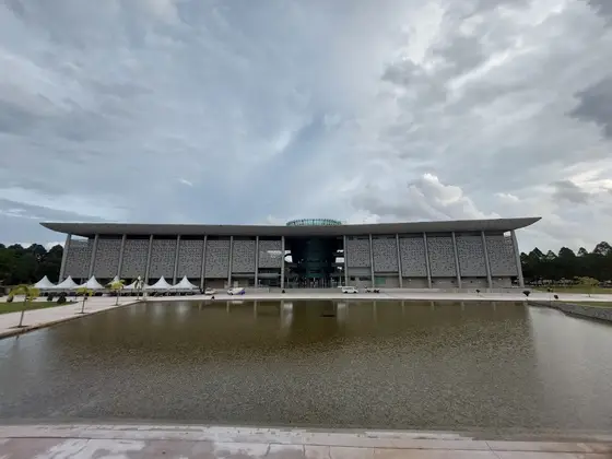 AIMST University — 校园照片（来自 Google 地图）