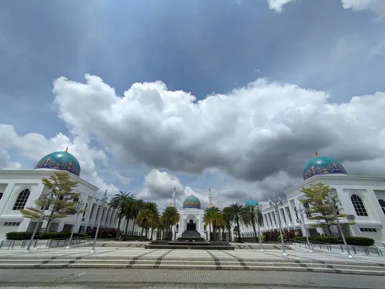 Albukhary International University — 校园照片（来自 Google 地图）