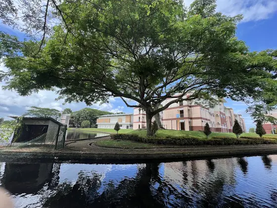 Curtin University Malaysia — 校园照片（来自 Google 地图）