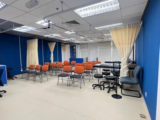 IJN University College — 校园照片（来自 Google 地图）