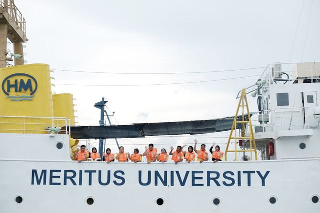 Meritus University — 校园照片（来自 Google 地图）