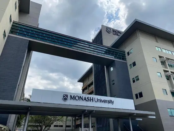 Monash University Malaysia — 校园照片（来自 Google 地图）