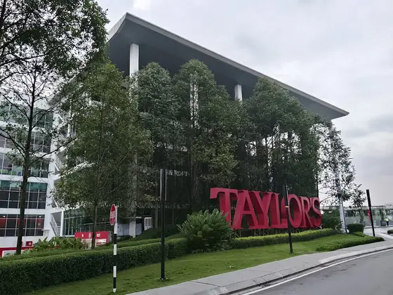 Taylor's University — 校园照片（来自 Google 地图）