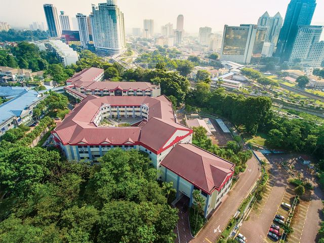 Universiti Malaya-Wales (UM-Wales) — 校园照片（来自 Google 地图）