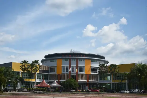 Universiti Selangor (UNISEL) — 校园照片（来自 Google 地图）