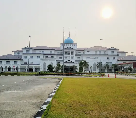 Universiti Sultan Azlan Shah (USAS) — 校园照片（来自 Google 地图）