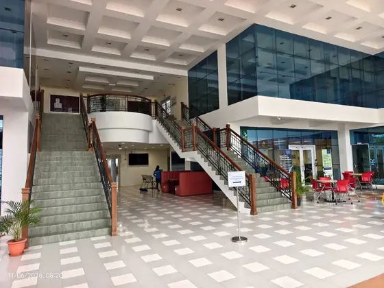 Wawasan Open University (WOU) — 校园照片（来自 Google 地图）