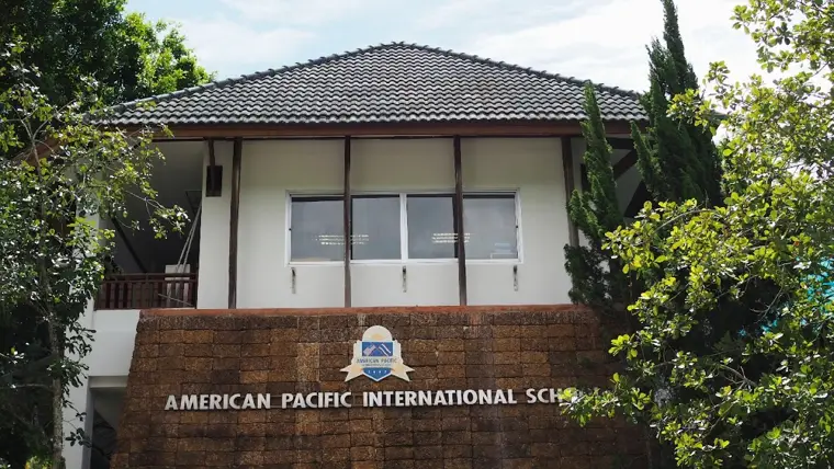 American Pacific International School (APIS)