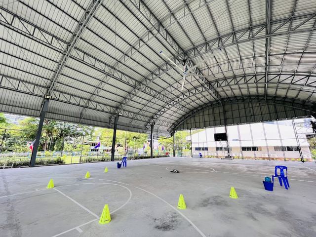 Bangkok Adventist International School — 校园照片（来自 Google 地图）