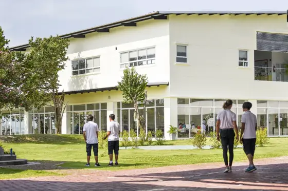 Hua Hin International School (HHIS) — ภาพจาก Google Maps