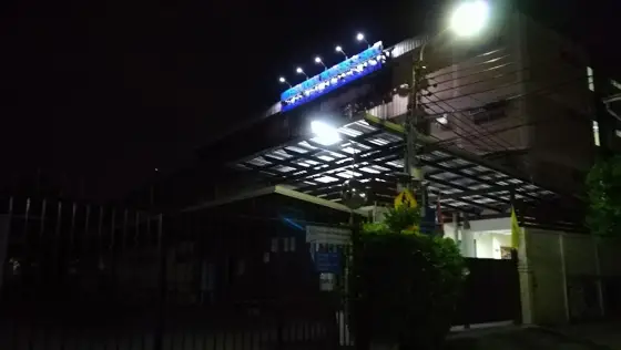 International Pioneers School (IPS) — 写真は Google Maps 経由