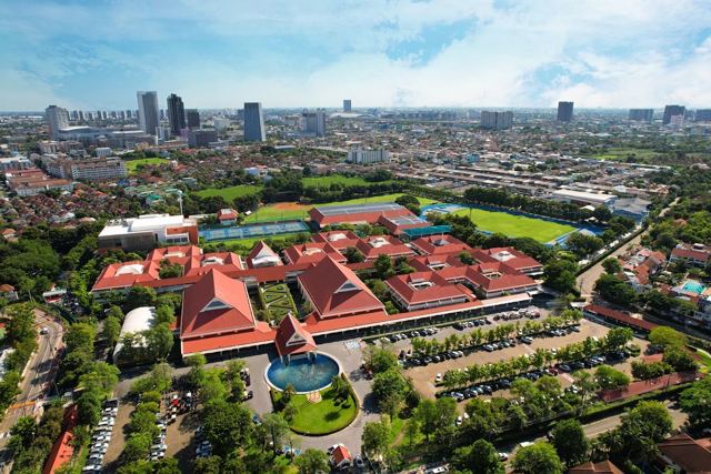 International School Bangkok (ISB) — 校园照片（来自 Google 地图）