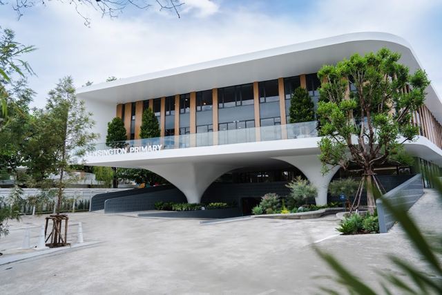 Kensington International School — 校园照片（来自 Google 地图）