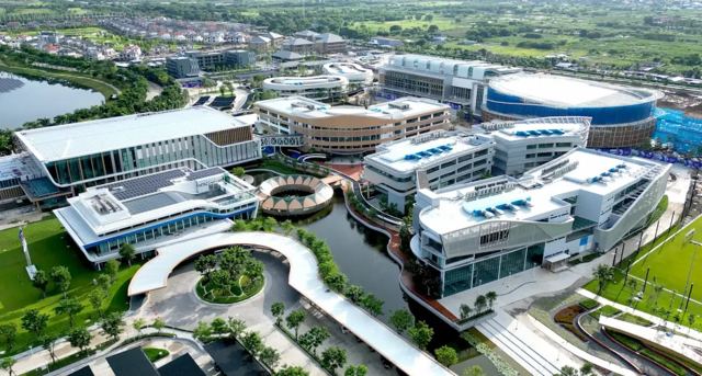 KIS International School Reignwood Park — 校园照片(来自 Google 地图)