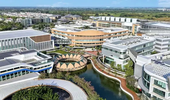 KIS International School Reignwood Park — 写真は Google Maps 経由