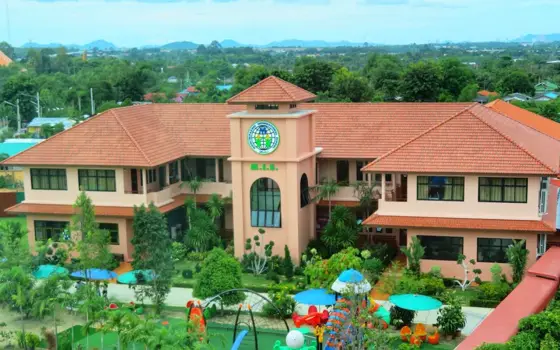 Mooltripakdee International School (MIS) — 写真は Google Maps 経由