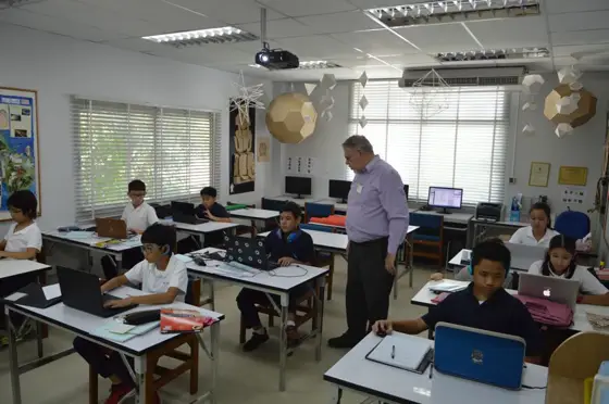 Rose Marie Academy — 사진은 Google Maps를 통해