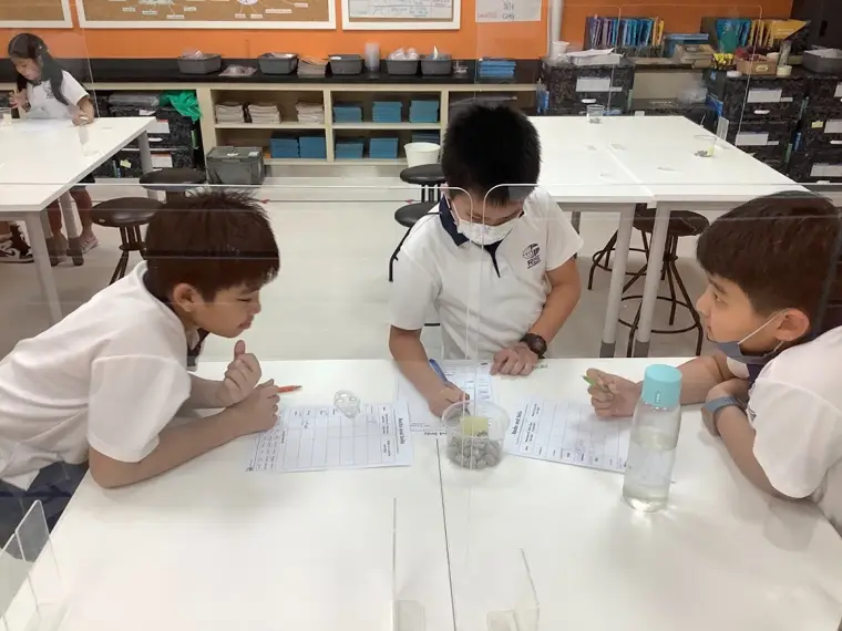 Ruamrudee International School — Ratchapruek campus — ภาพจาก Google Maps
