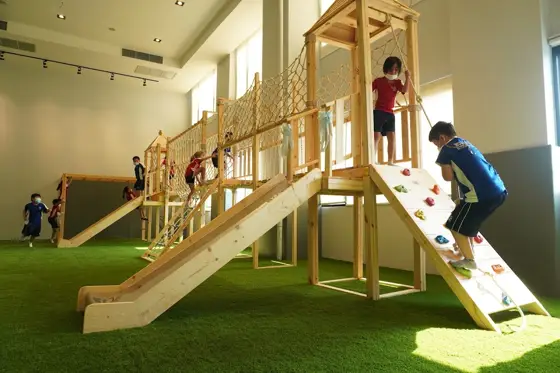 Ruamrudee International School — Ratchapruek campus — ภาพจาก Google Maps
