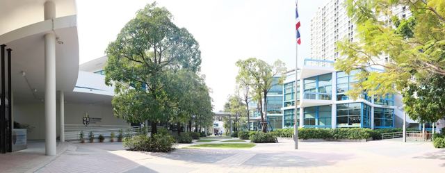 Shrewsbury City Campus — 校园照片（来自 Google 地图）